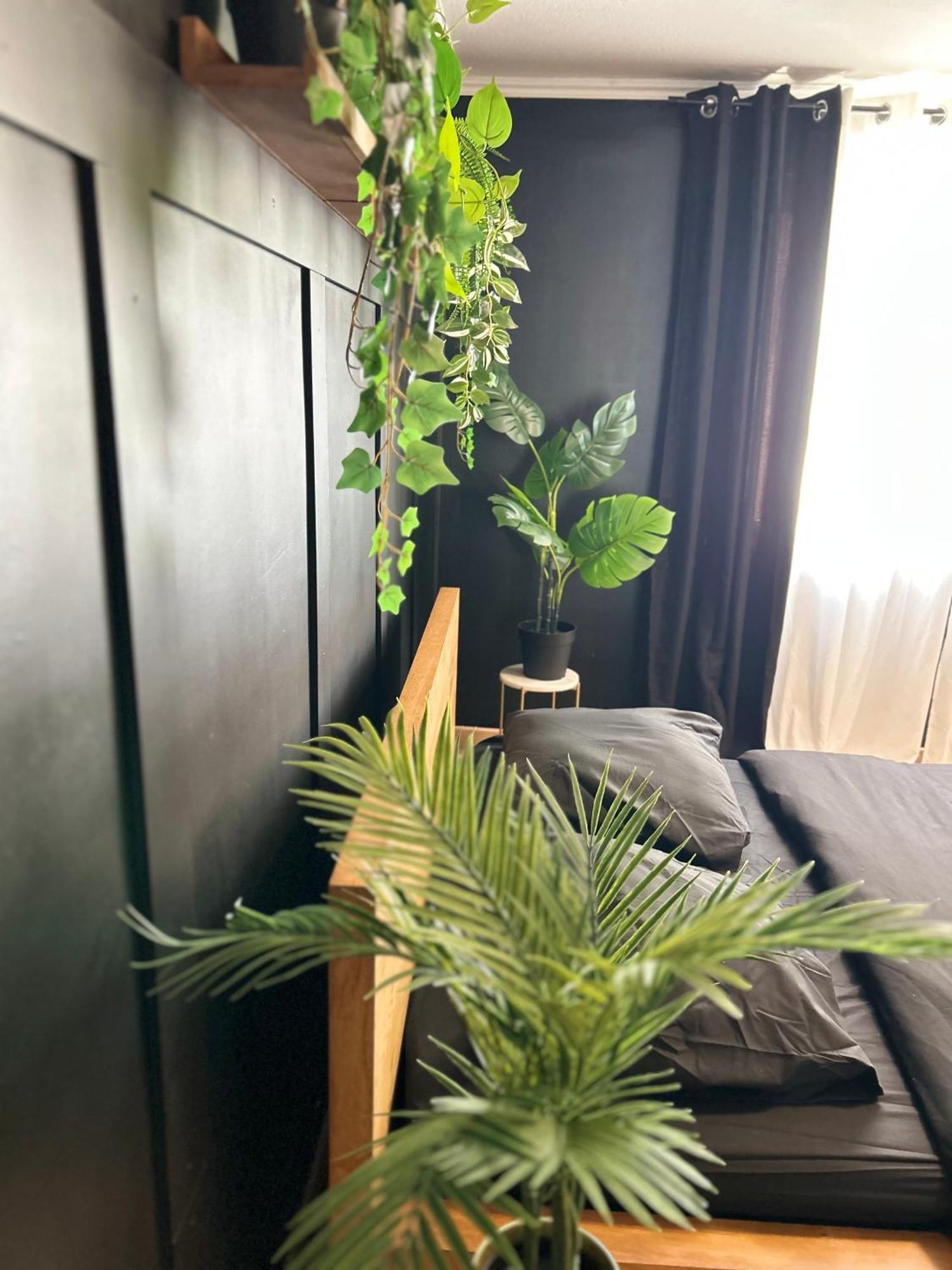 Guibert Home - Studio 2 Personnes Вильнёв-ле-Руа Экстерьер фото