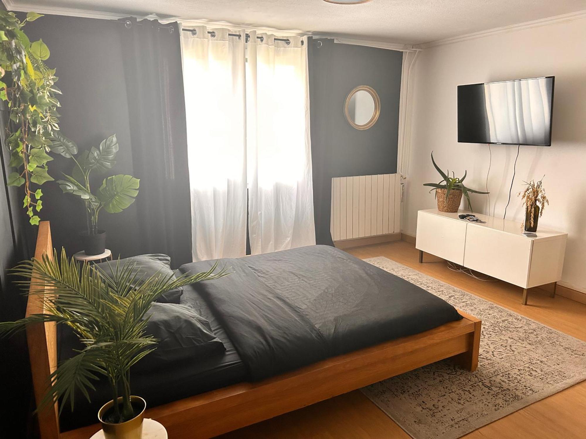 Guibert Home - Studio 2 Personnes Вильнёв-ле-Руа Экстерьер фото